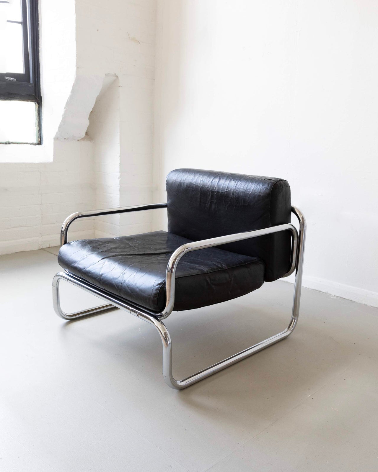 Chrome Lounge Chair