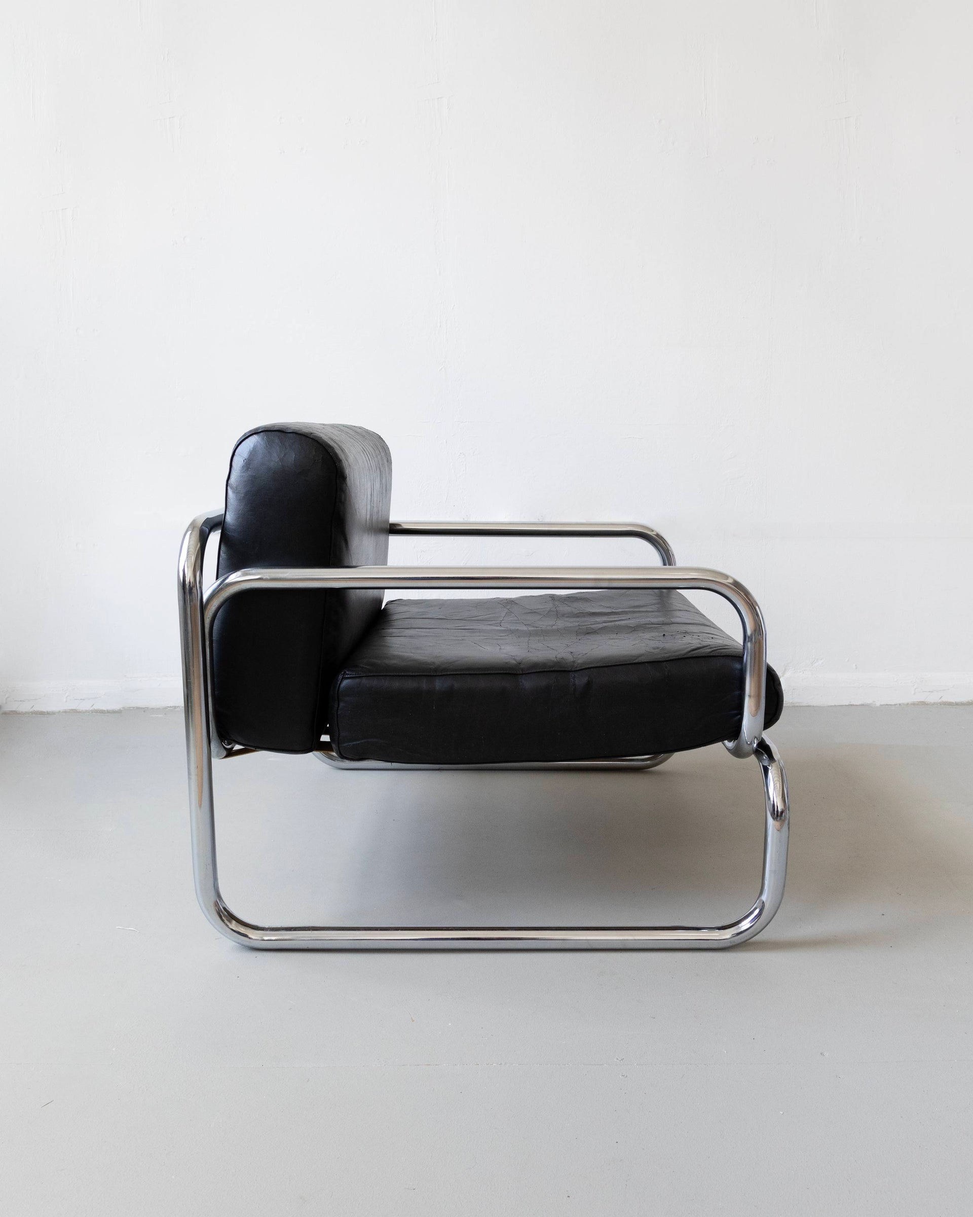 Chrome Lounge Chair